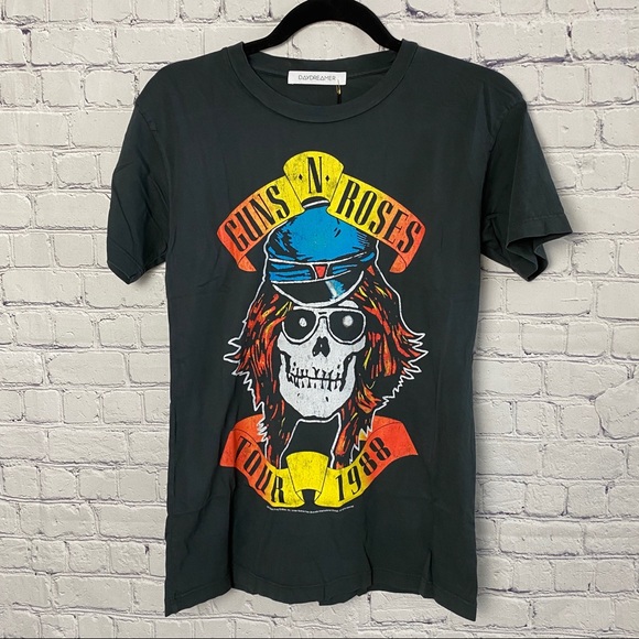 SOLD Daydreamer Guns N Roses Boyfriend Graphic Tee - Picture 3 of 8